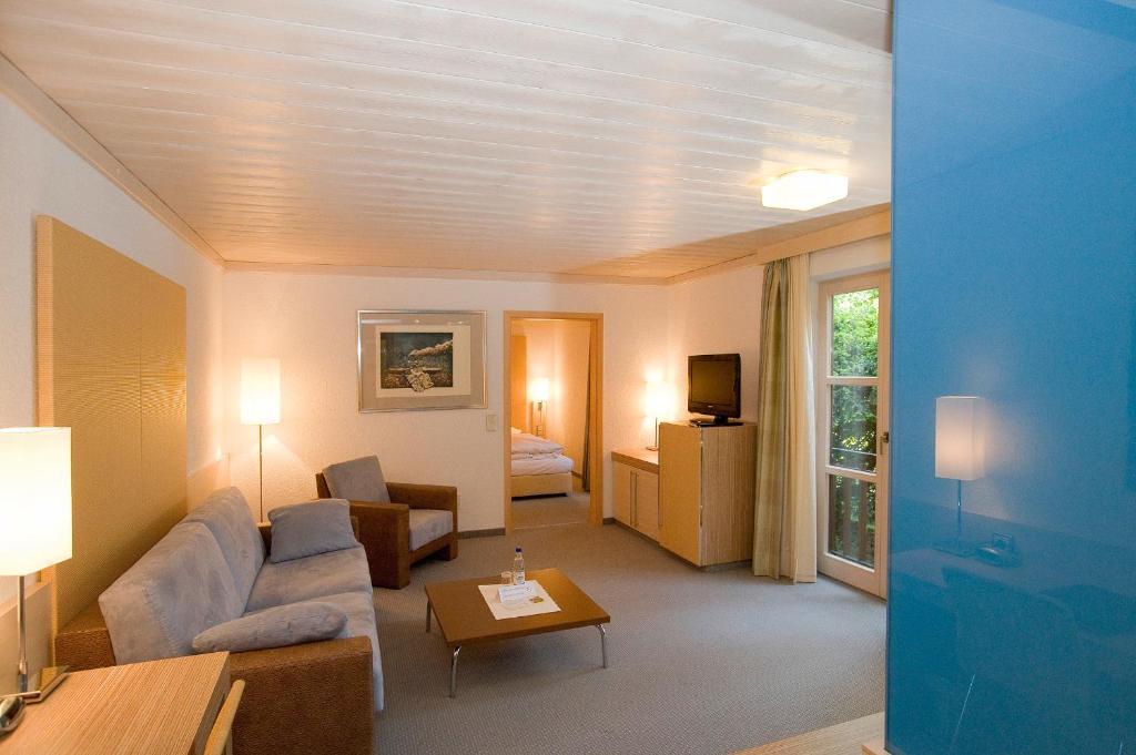 Landhotel Groenenbach Bad Grönenbach Oda fotoğraf