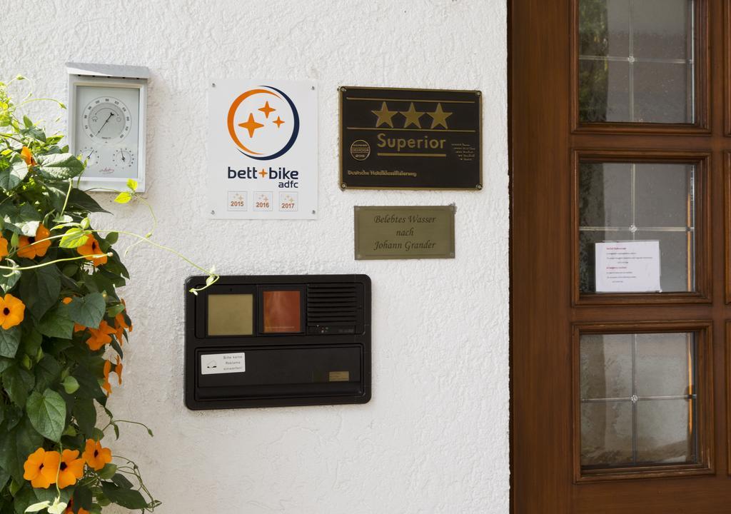 Landhotel Groenenbach Bad Grönenbach Dış mekan fotoğraf