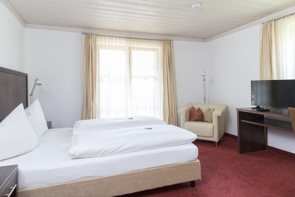 Landhotel Groenenbach Bad Grönenbach Dış mekan fotoğraf